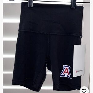 University Of Arizona Lululemon Black Align Shorts 6” Size 2 U of A Workout Yoga